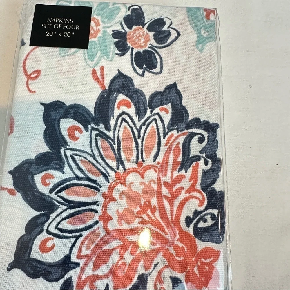 NWT‎ Cynthia Rowley Set 4 Cotton Napkins